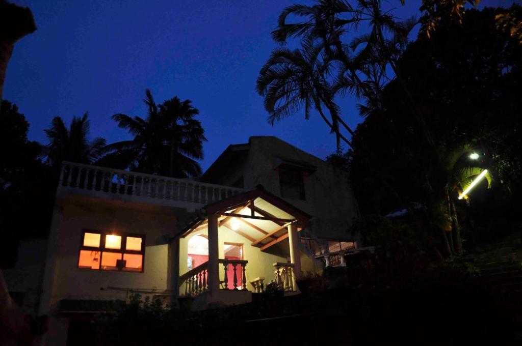 Hantana Holiday Resort Kandy Exterior photo